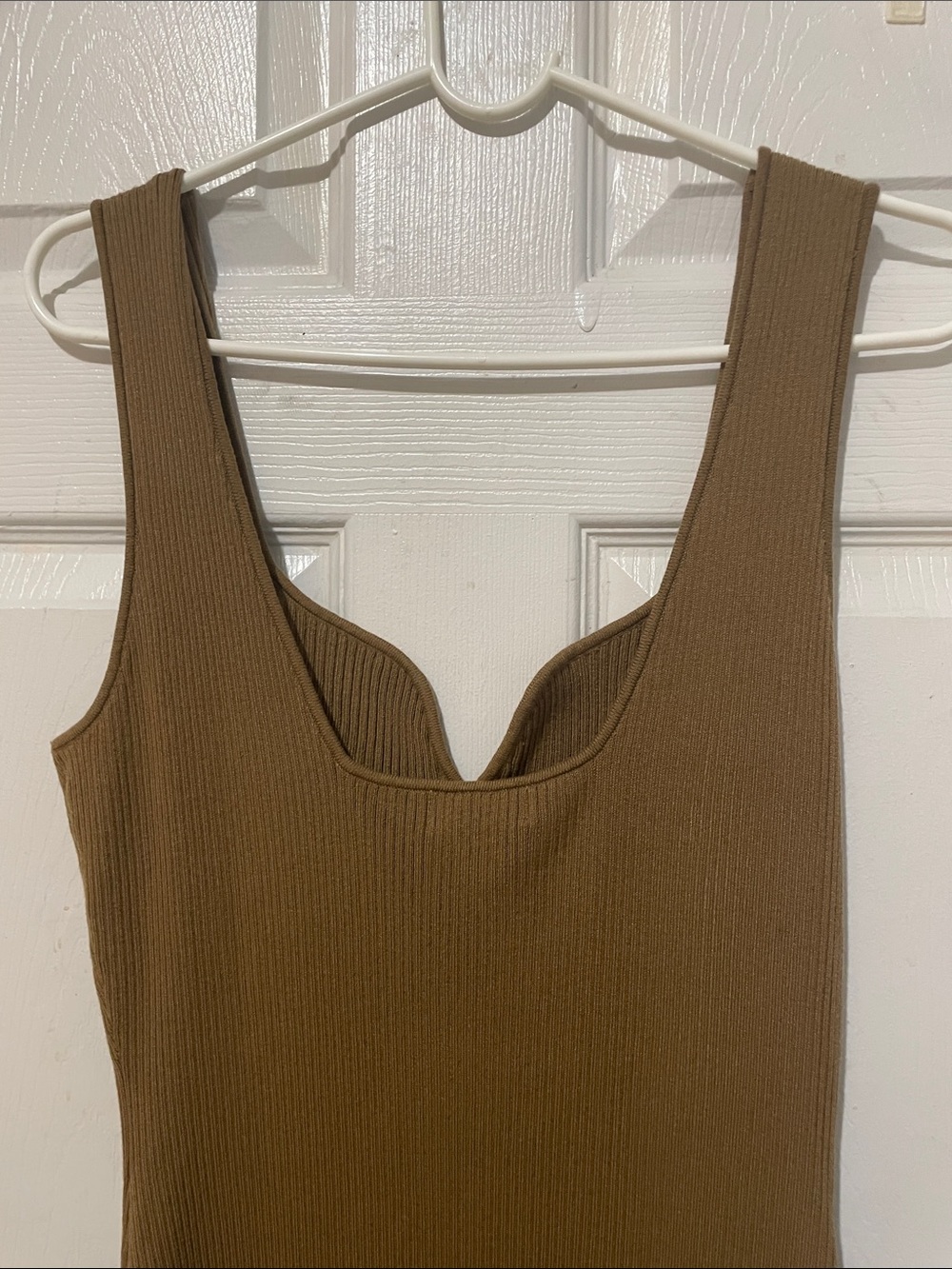 H&M Ribbed Scoop Midi Dress in Brown - Picture 4 of 6